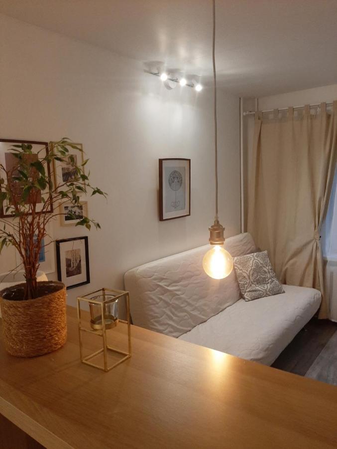 New! Cozy Apartment With Free Guarded Parking 리가 외부 사진